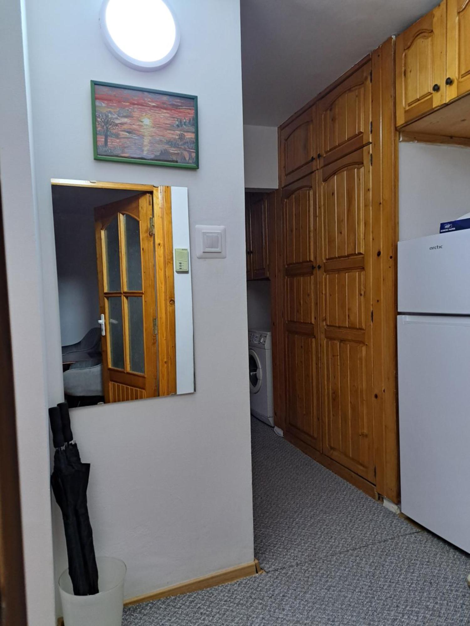 Deny Apartman Sfântu-Gheorghe Екстериор снимка