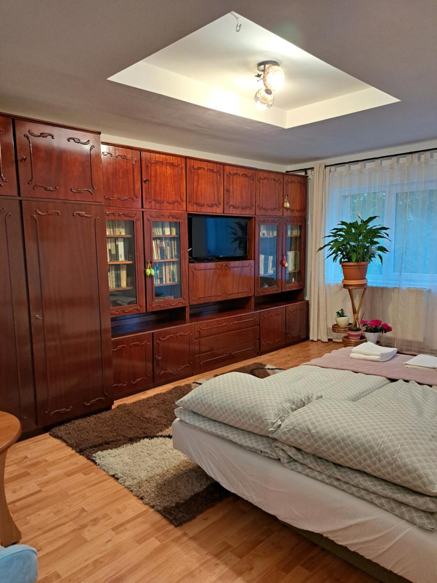 Deny Apartman Sfântu-Gheorghe Екстериор снимка